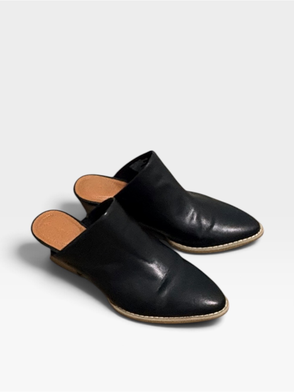 Universal Thread Black Leather Slip-On Mule Booties | Size 7